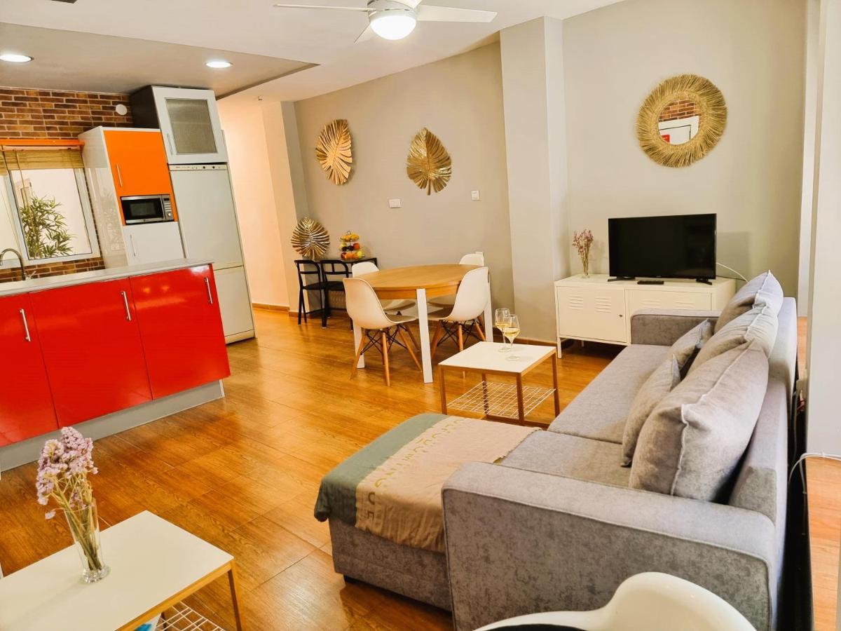 Claudia Tourist Apartment Аликанте Екстериор снимка
