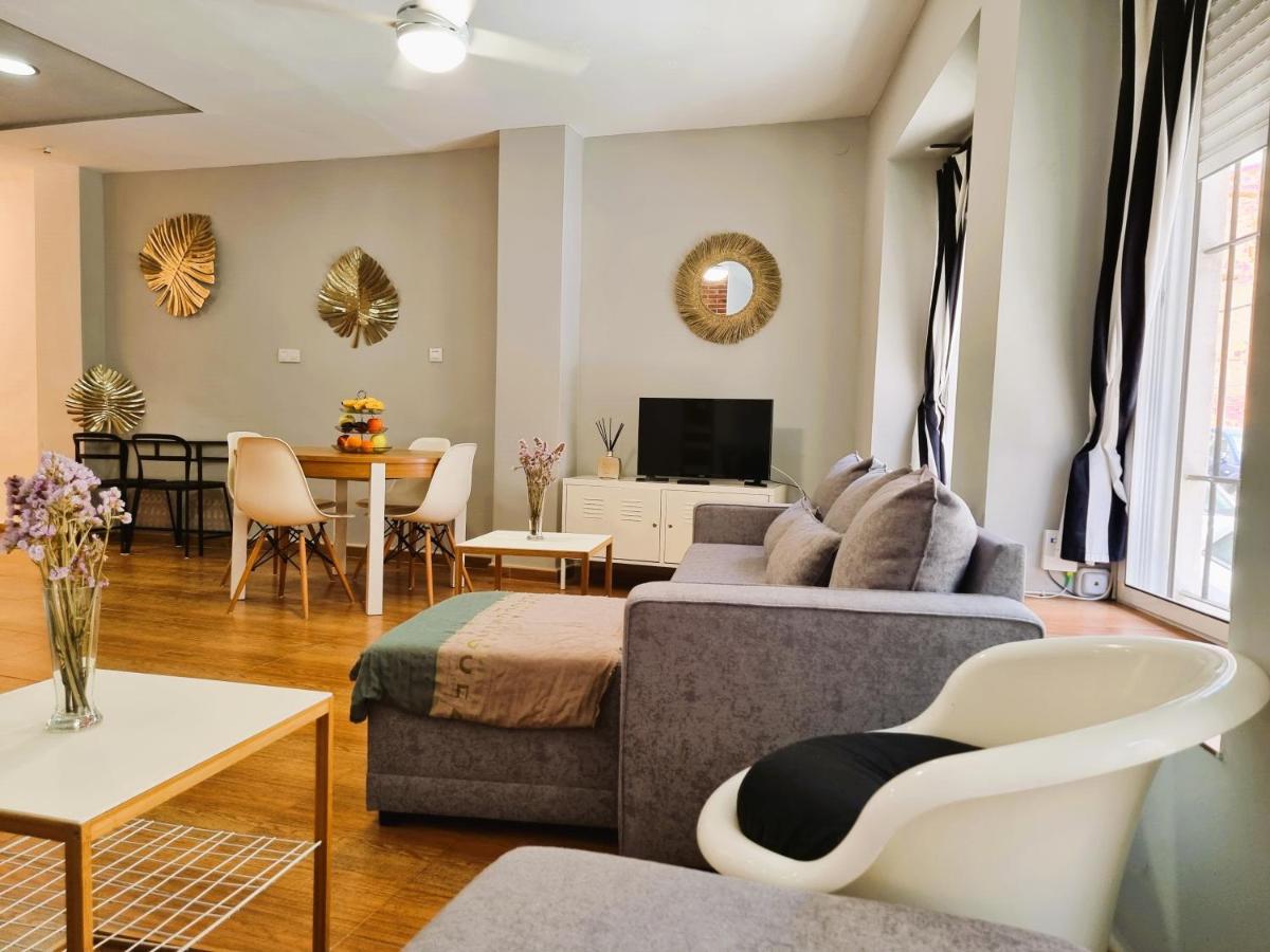 Claudia Tourist Apartment Аликанте Екстериор снимка