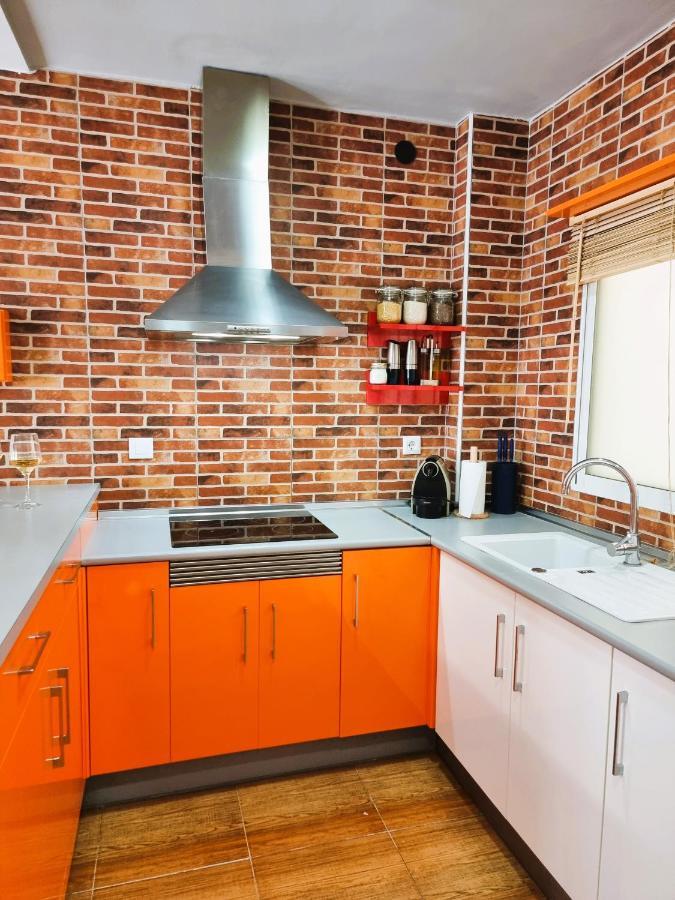 Claudia Tourist Apartment Аликанте Екстериор снимка