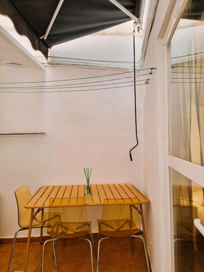 Claudia Tourist Apartment Аликанте Екстериор снимка