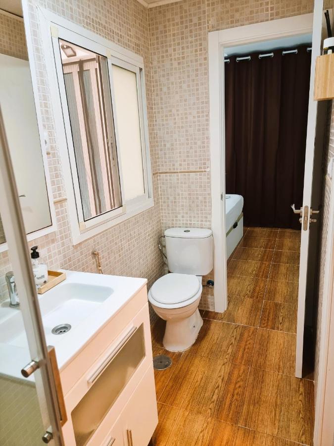 Claudia Tourist Apartment Аликанте Екстериор снимка