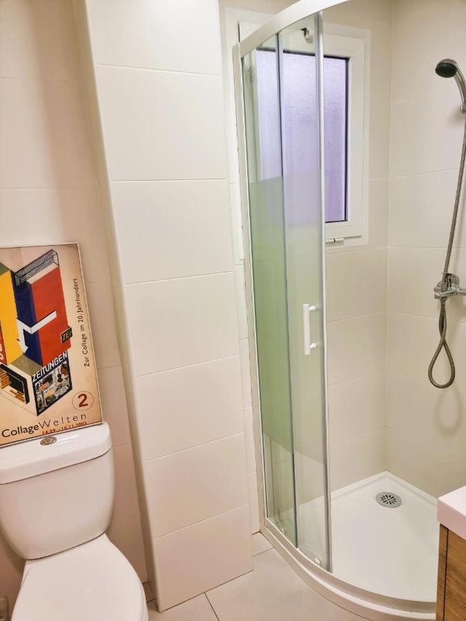 Claudia Tourist Apartment Аликанте Екстериор снимка